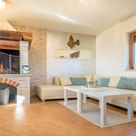 Casa Manera