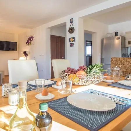 Casa Manera Villa Sarici (Istria)