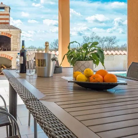 Casa Manera *